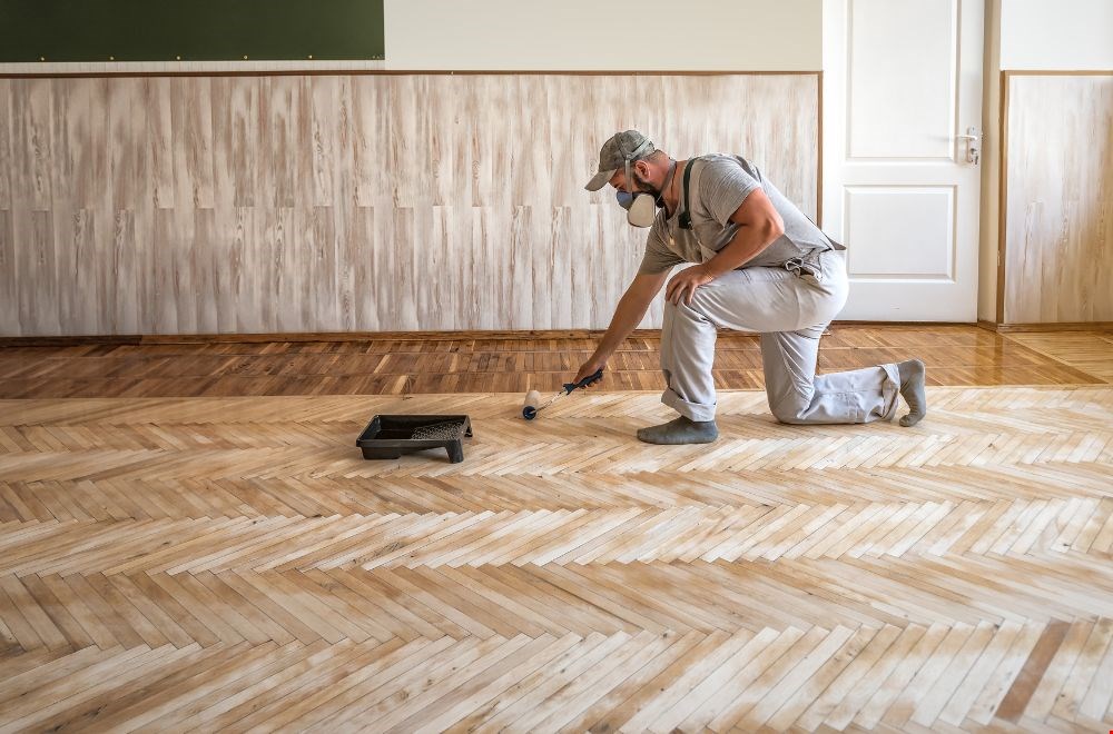 Verander de kleur van je parketvloer voor een totaal nieuwe look Verander de kleur van je parketvloer voor een totaal nieuwe look